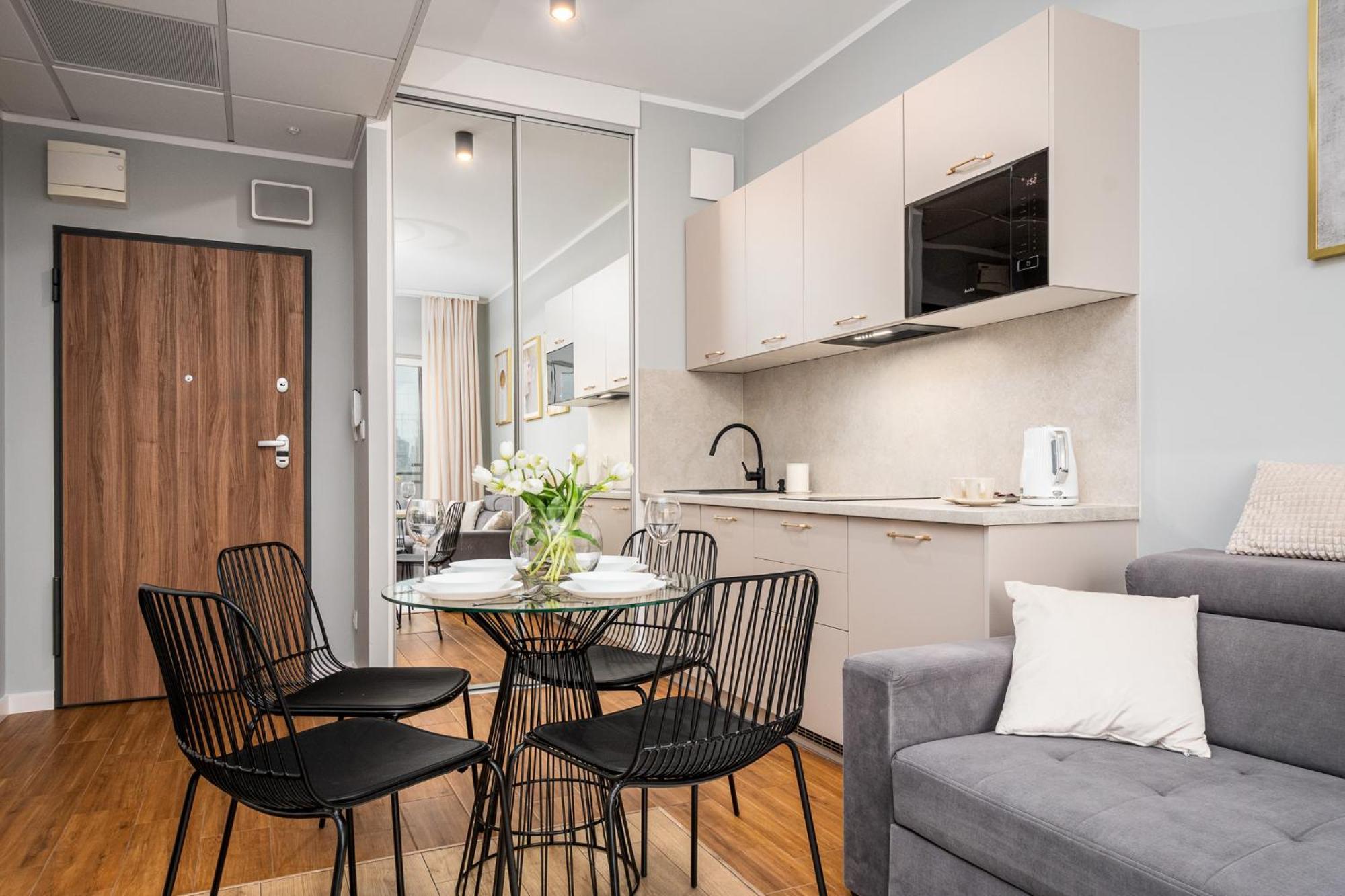 Prymasa Tysiaclecia 83a By Perfectapart 529 Garaz Apartament Warszawa